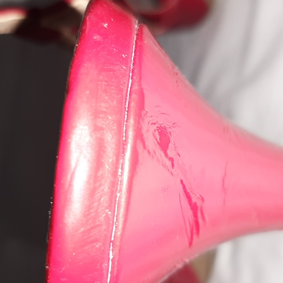 Red Sandals - Picture 6 of 7